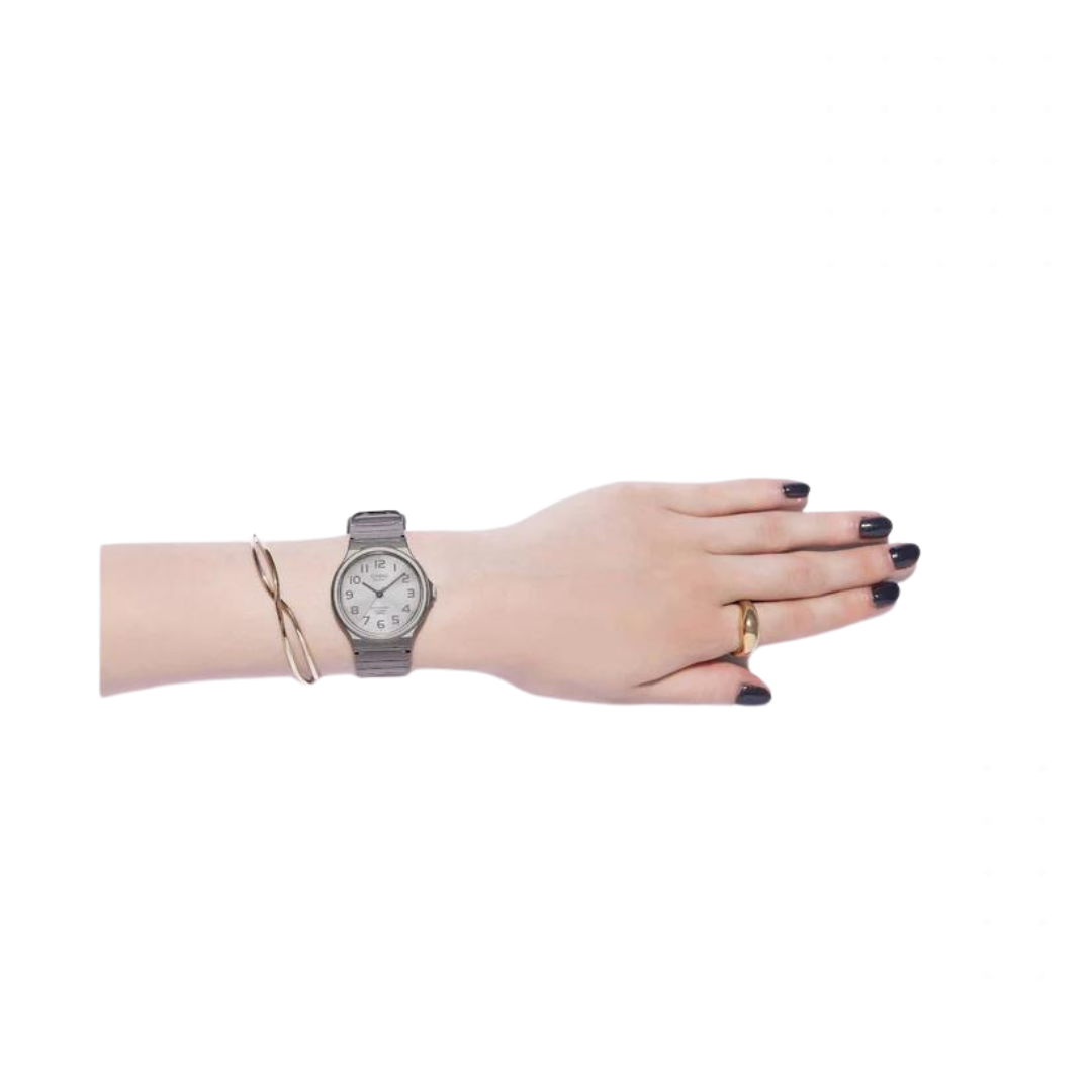 CASIO DAMA REF: MQ-24S-8BDF